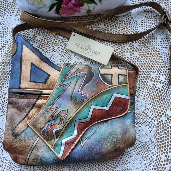 Anuschka Never Used Handpainted Leather Asymmetric Crossbody Abstract NWT
